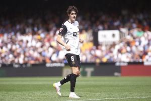 官方网站-记者：阿莫林希望补强中场阵容，哈维-格拉是优先引援目标之一