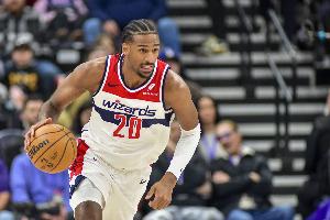 游戏模拟器-表现还行！萨尔出战26分钟 9中6&amp;三分5中3拿到15分4板